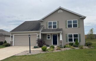 4 beds, 2.5 baths, $2,195