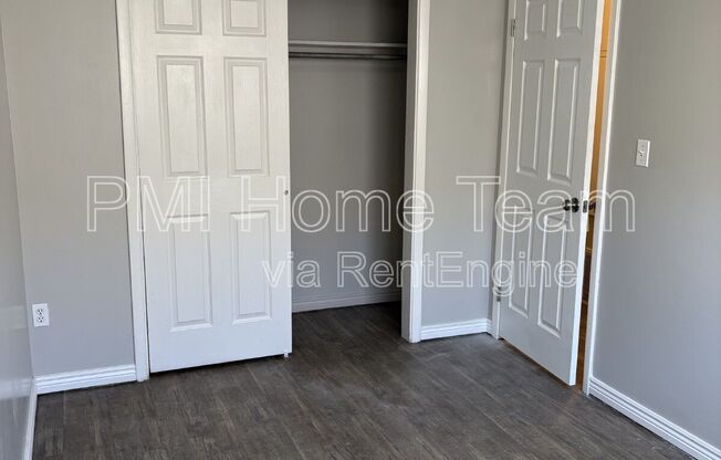 2 beds, 1 bath, 700 sqft, $1,175, Unit 7
