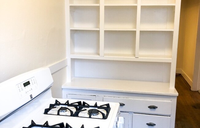 1 bed, 1 bath, 650 sqft, $1,595, Unit 301