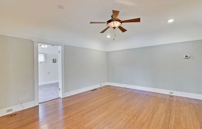 Single Family 3 Bed 2 Bath House in Santa Clara