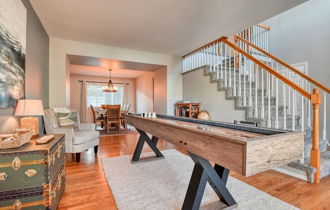 4 beds, 3 baths, $2,895