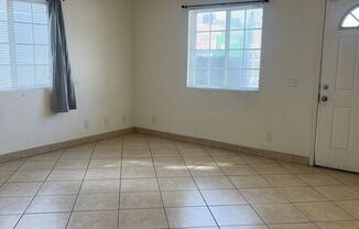 2 beds, 1 bath, $2,895