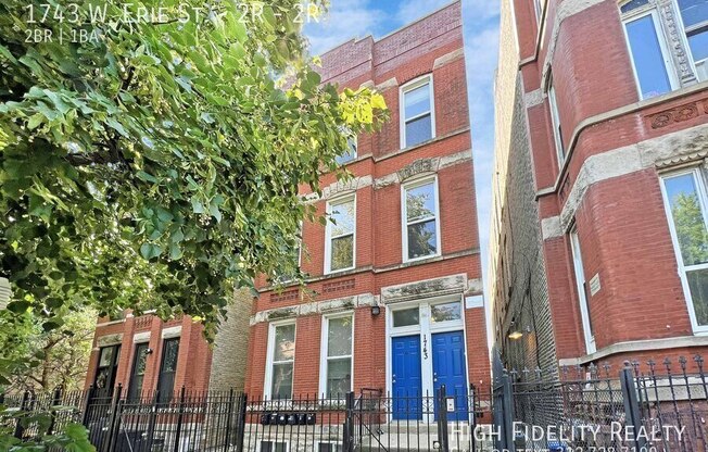 1743 W Erie St