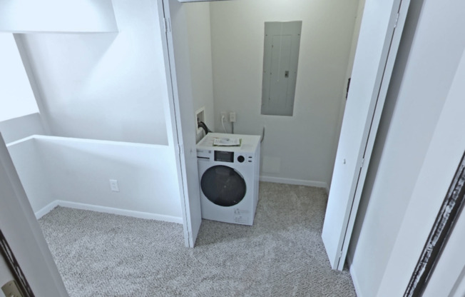 1 bed, 1 bath, 1,034 sqft, $1,250