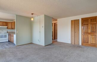 2 beds, 1 bath, 790 sqft, $1,750, Unit D102