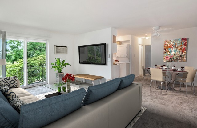 Spacious Living Room | Allentown Apartments | Lehigh Square