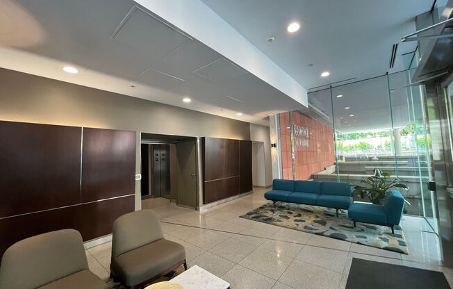 Benson Tower Condo in the Heart of Downtown PDX!
