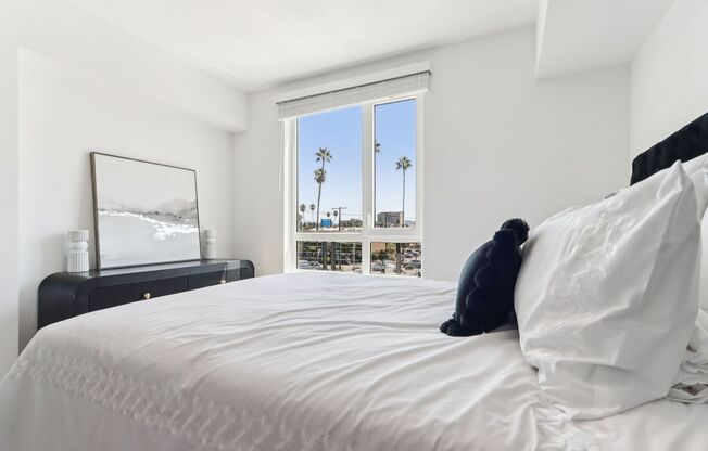 1 bed, 1 bath, 647 sqft, $2,500, Unit 516