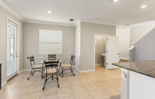 31975 BLUE PASSING LOOP