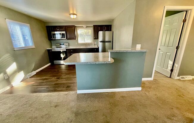 2 beds, 1 bath, 1,200 sqft, $1,245, Unit 1