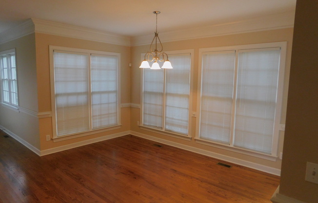 Beautiful 4br, 2.5 ba home in Lochmere!  Avail NOW!