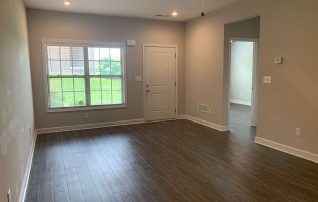 Spacious 2 Story Townhouse in Newtown Springs    250605