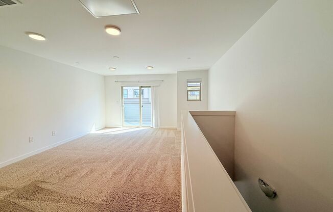 Spacious 1,893 SF Bellevue Townhome with Top-Floor Loft Suite & Private Rooftop Deck