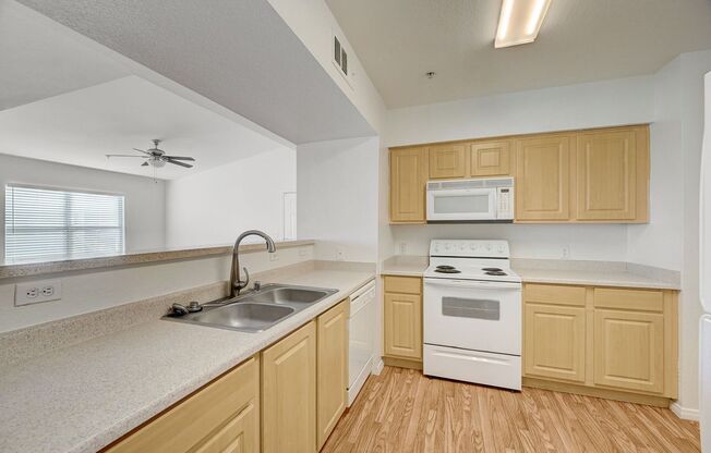 2 beds, 2 baths, $1,299, Unit # 3092
