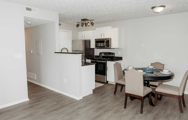 Enclave at Albany Park - 07a