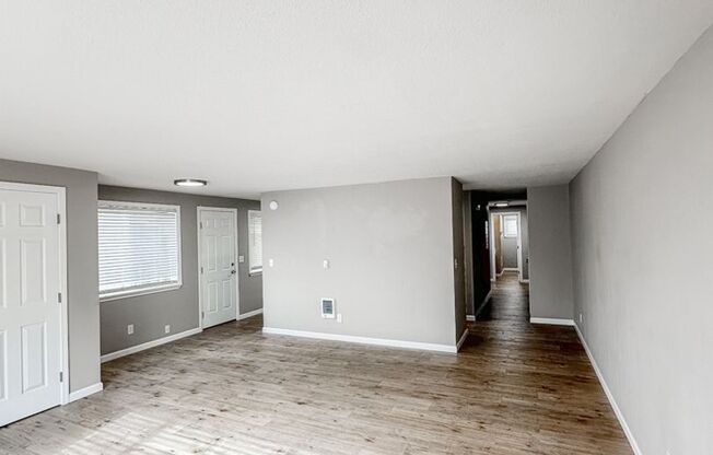 2 beds, 1 bath, 1,000 sqft, $1,650, Unit PDRey563