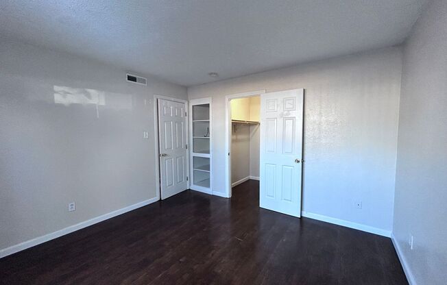 2 beds, 1 bath, 847 sqft, $1,395, Unit 5630 Odea Drive #2