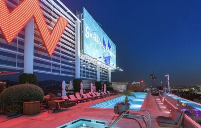 1 bed, 2 baths, 1,400 sqft, $5,500, Unit 10L