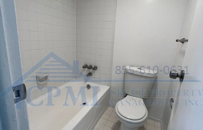 1 bed, 1.5 baths, 900 sqft, $1,825, Unit A3N