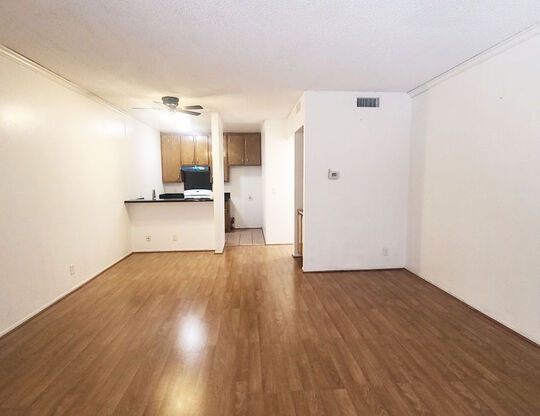 1 bed, 1 bath, 666 sqft, $1,850, Unit 111