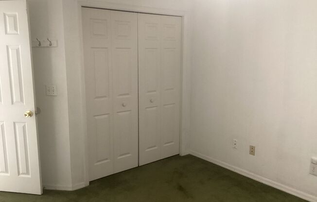 3 beds, 2 baths, $2,200