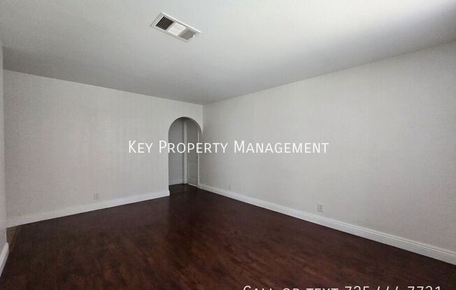 1858 N DECATUR BLVD