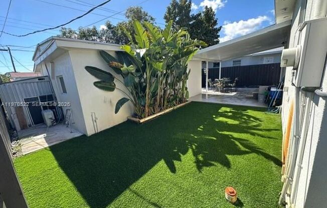 34 SE 3RD TER #0 DANIA, FL 33004