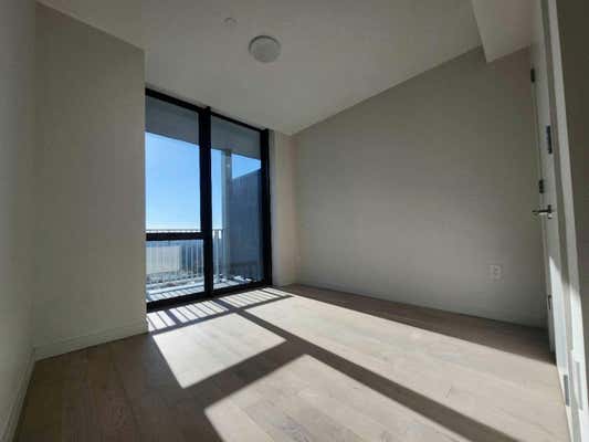 1 bed, 1 bath, 599 sqft, $3,200, Unit 19