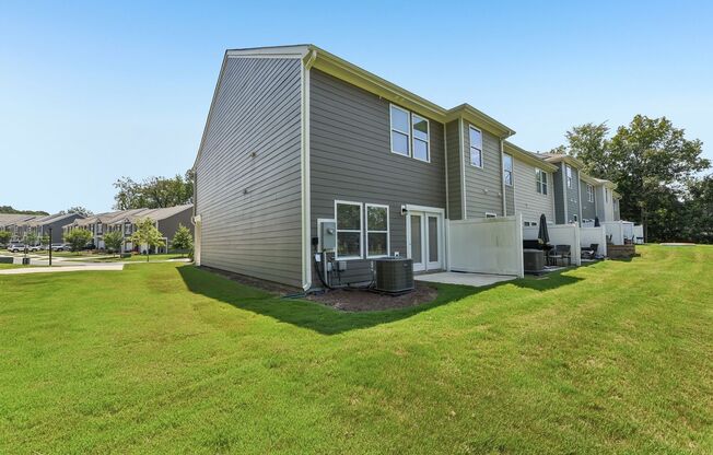 3 beds, 2.5 baths, 1,493 sqft, $2,265, Unit 8127