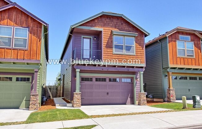 3 Bed 2.5 Bath Home in Hazel Dell w/ Easy Access to I-5 and SR 500