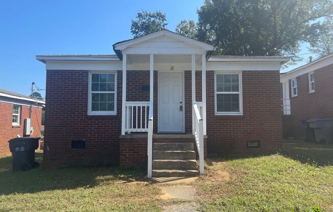 Affordable 2 Bedroom Home in Druid Hills!