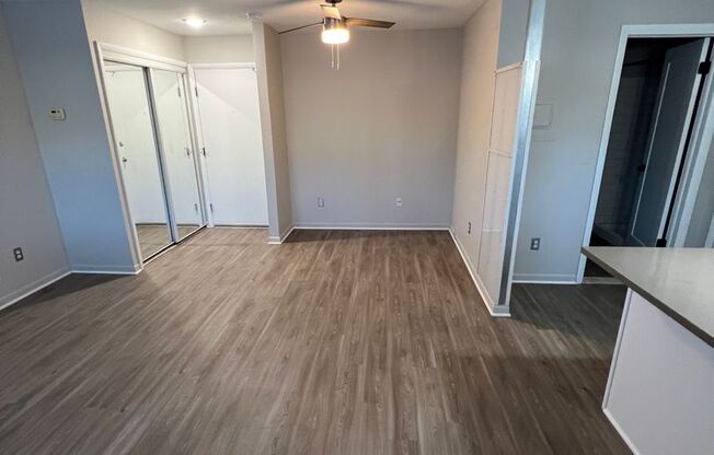 Studio, 1 bath, 400 sqft, $1,325, Unit 612-101