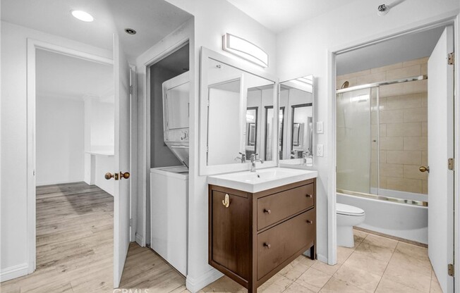 1 bed, 1 bath, 754 sqft, $2,552, Unit 1103