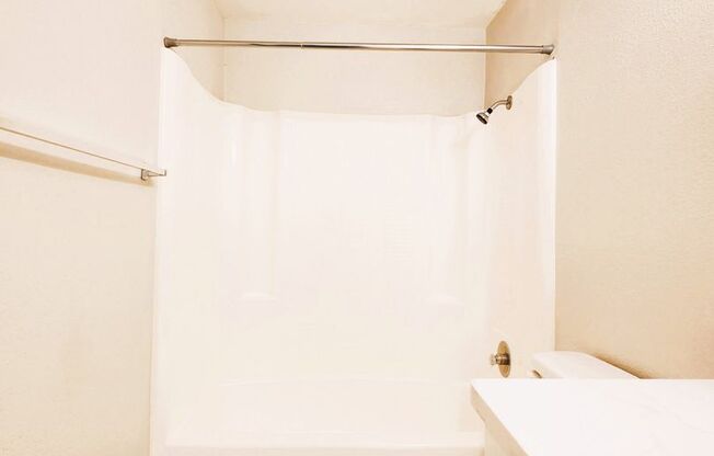 2 beds, 1 bath, 830 sqft, $1,445, Unit C-108