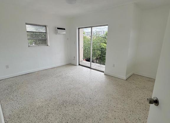 2154 2176 SW 4 ST
