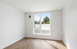 Studio, 1 bath, 304 sqft, $1,289