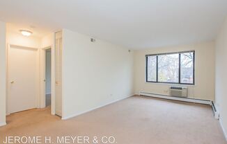 525 W. Deming Place