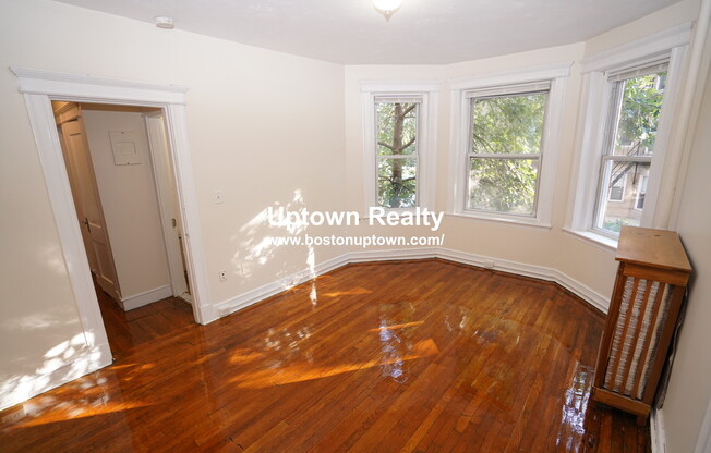 1140 COMMONWEALTH AVE