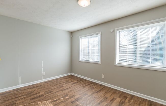 2 beds, 1 bath, 1,100 sqft, $1,396, Unit 3665-E04