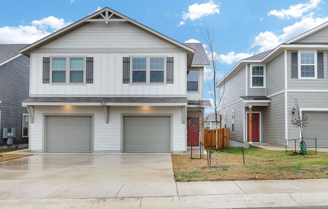 ***MOVE-IN SPECIAL: TWO WEEKS FREE***Beautifully Designed Townhome with Upscale Finishes