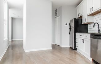1 bed, 1 bath, 600 sqft, $2,045, Unit 3266 - 2G