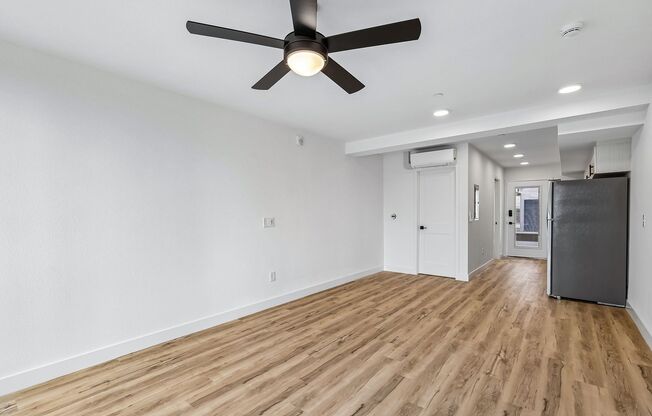 Studio, 1 bath, 452 sqft, $2,275, Unit 2330-107
