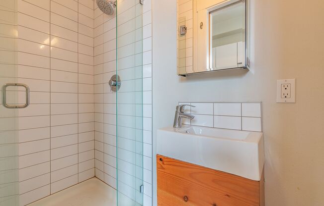 Studio, 1 bath, $799