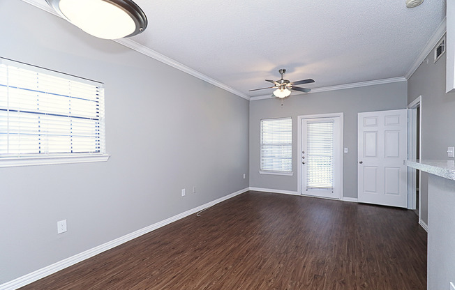 1 bed, 1 bath, 675 sqft, $1,255