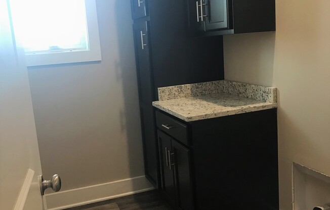 1 bed, 1 bath, 780 sqft, $960, Unit 422