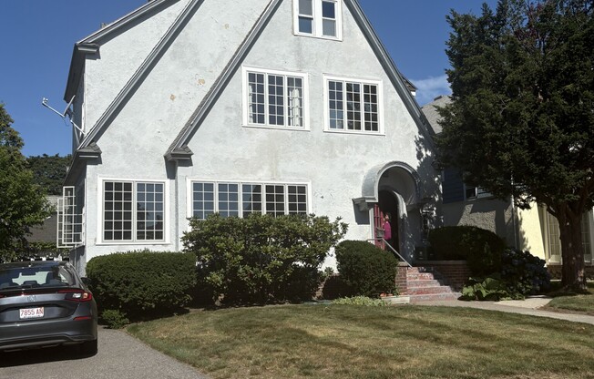 37 SOMERSET ST
