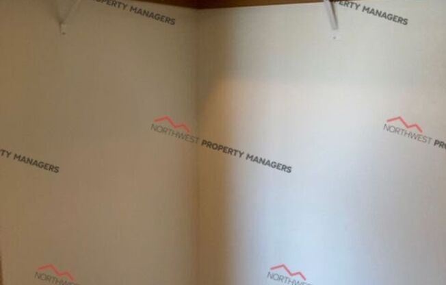 3 beds, 2.5 baths, 1,250 sqft, $1,800, Unit #50