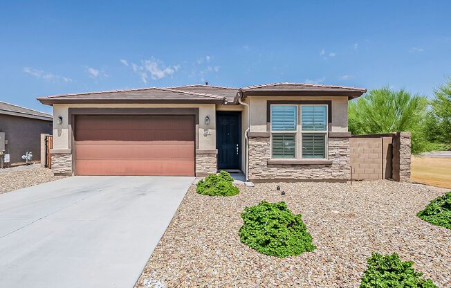 Three Beds PLUS Den PLUS Teen Room! Corner Lot!