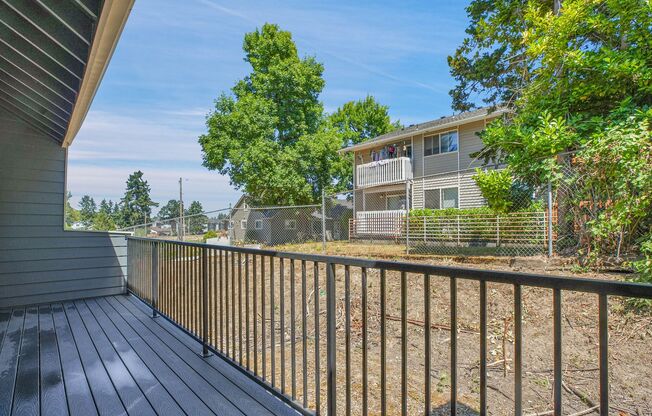 2 beds, 1.5 baths, 1,050 sqft, $2,049, Unit 214-784D