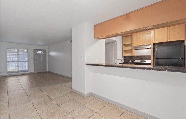 1301 W BEN WHITE BLVD